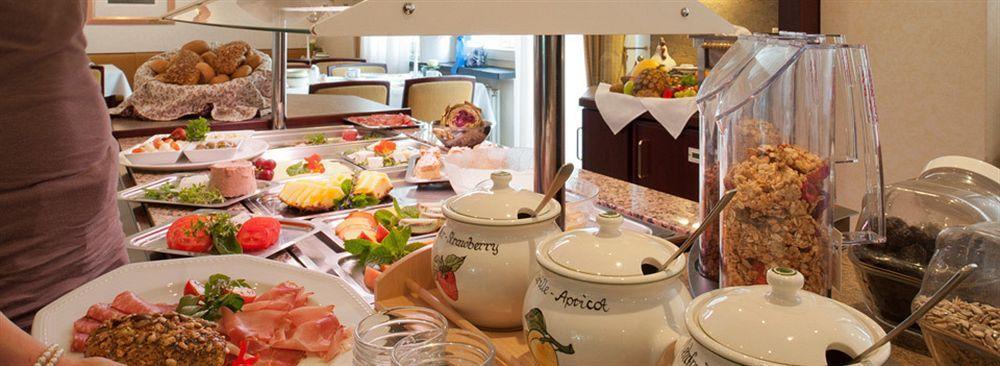 Landhotel Sauerlaender Hof إسلوهي المظهر الخارجي الصورة